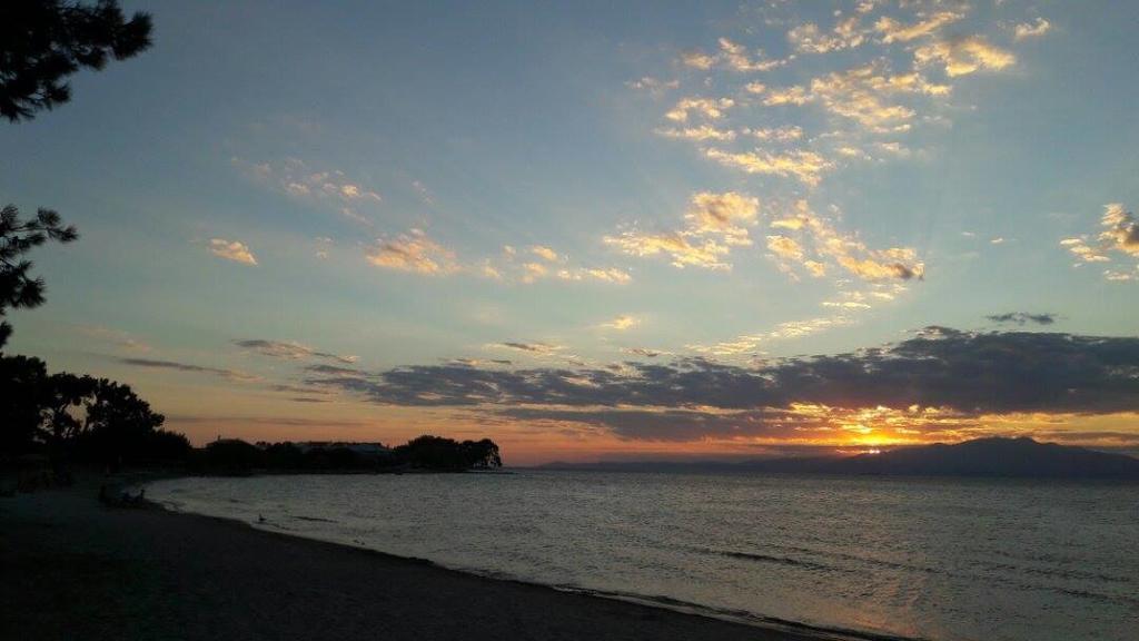 Sikoudis Gorgona Beach Skala Rachoni  Exterior photo